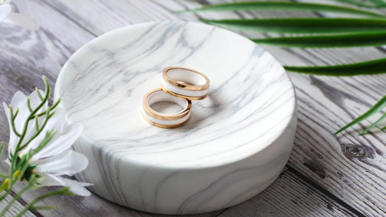 2338139-3840x2160-desktop-4k-wedding-ring-wallpaper-image